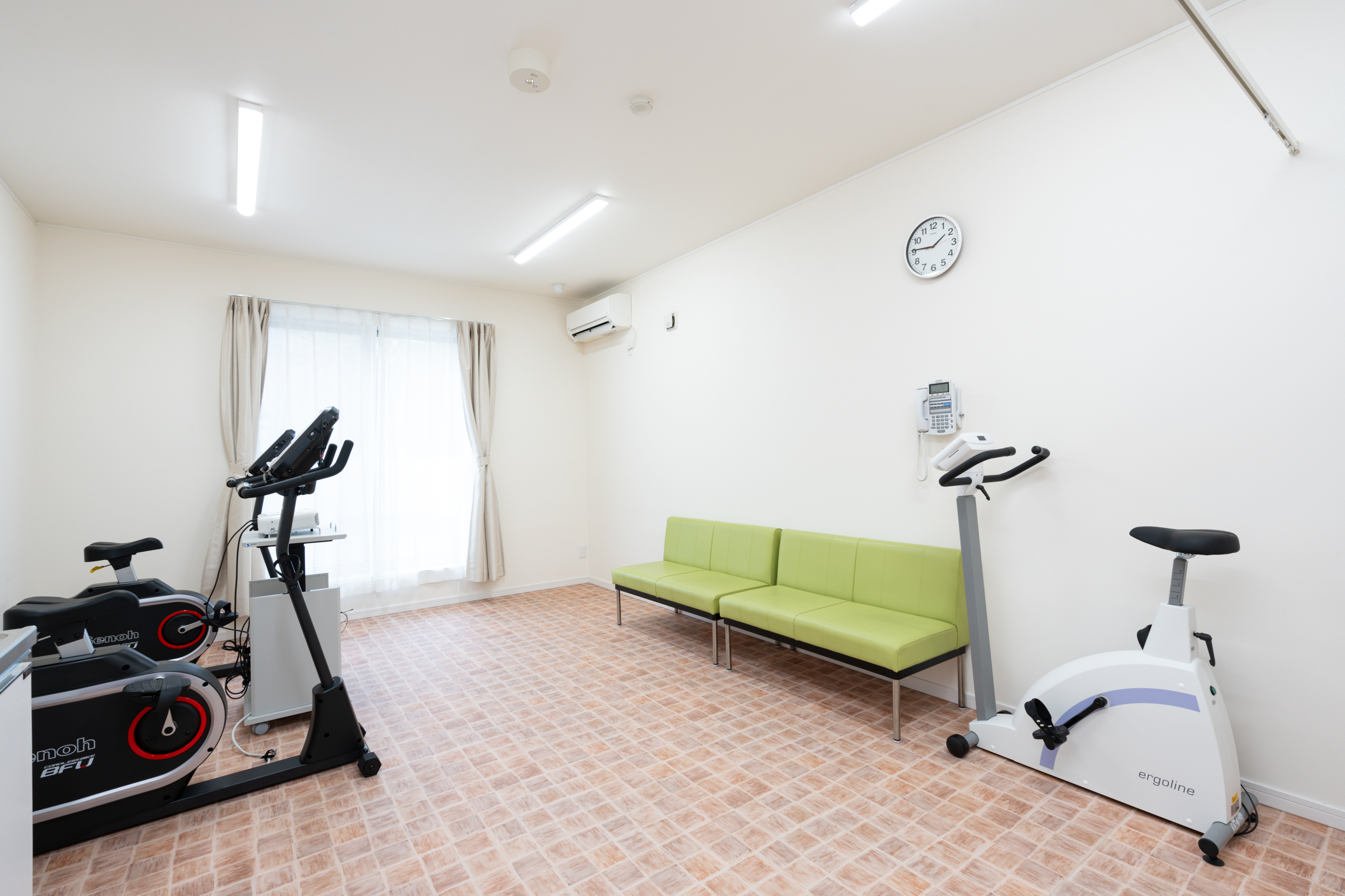 心臓リハビリ室